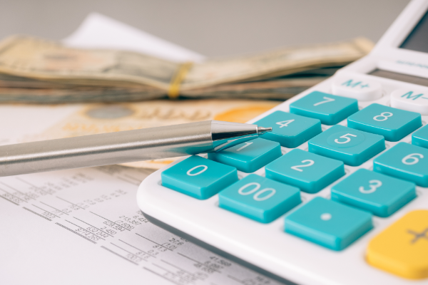 痛点：报价慢、易出错